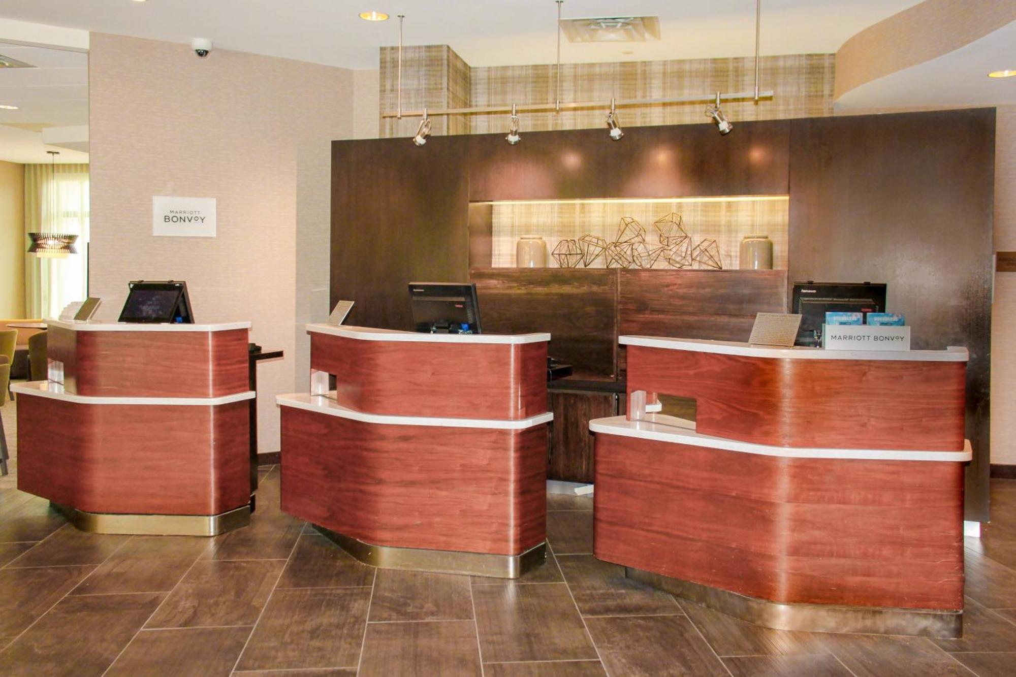 Courtyard By Marriott Silver Spring Downtown ภายนอก รูปภาพ