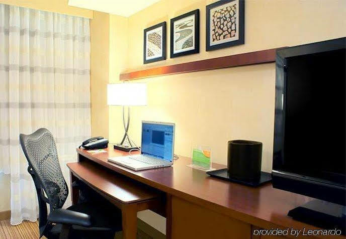 Courtyard By Marriott Silver Spring Downtown ภายนอก รูปภาพ